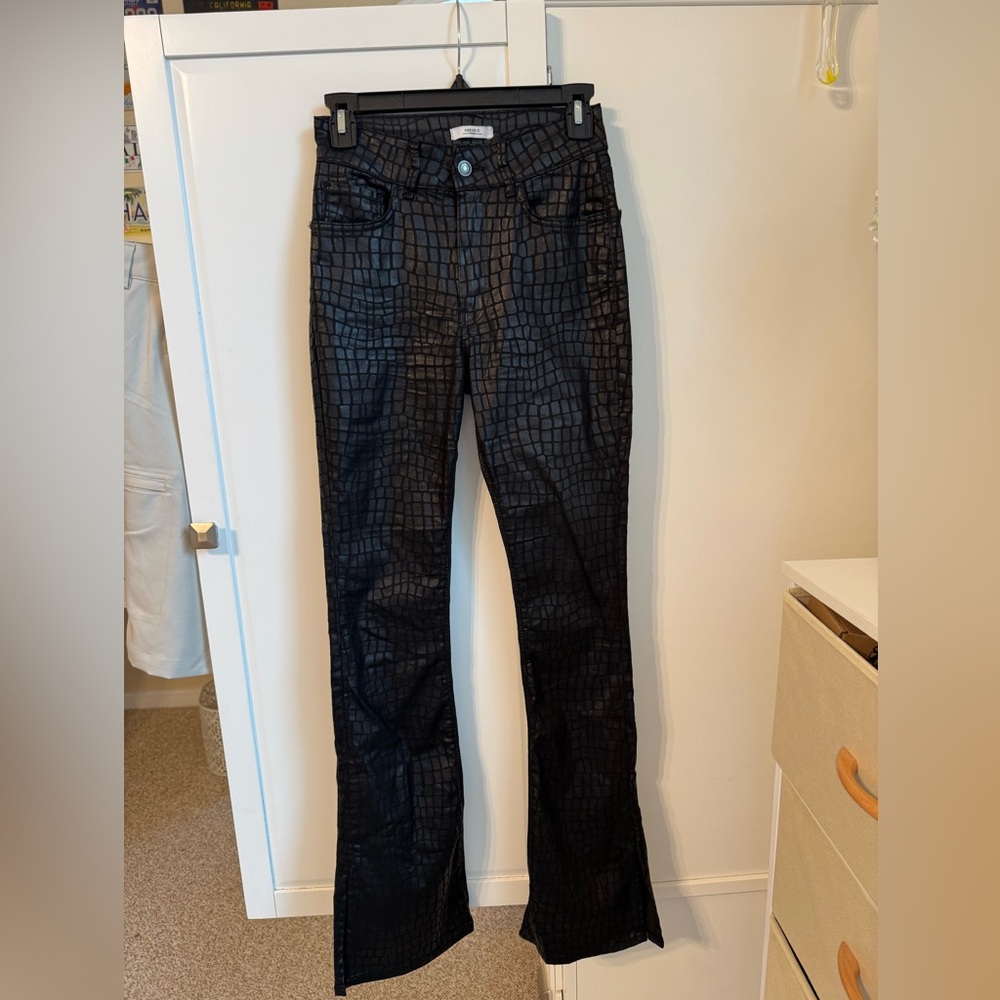 Forever 21 Black Croc-Embossed Pants With Split Ankle